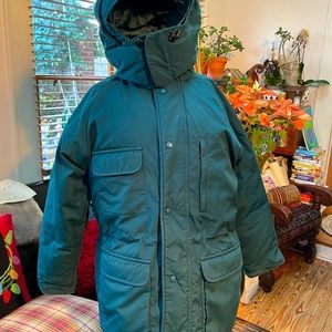 Heavy down parka Eddie Bauer snow ski size small mens coat jacket S hooded WOW!